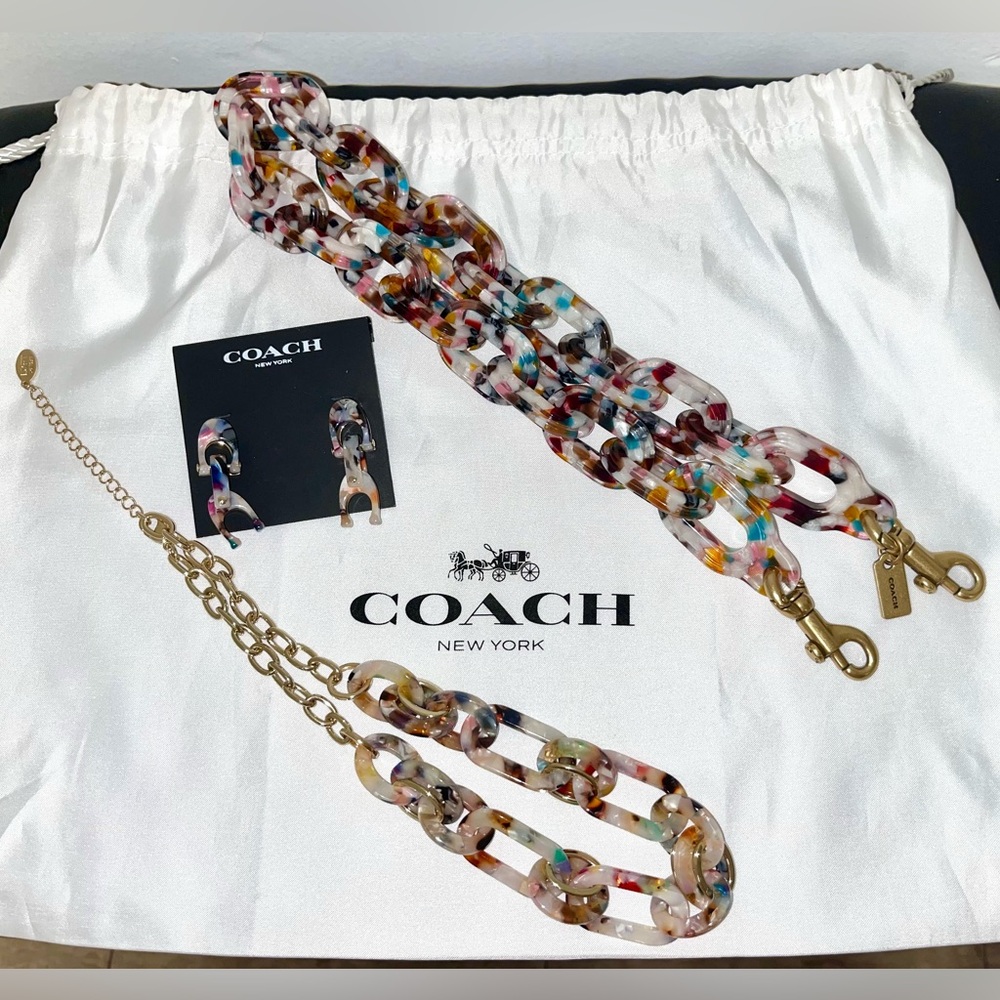 Coach Accessories Bundle / Bag Resin Chain / Logo Resin Earrings